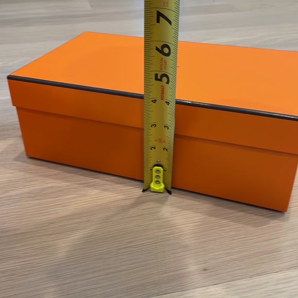 Auth. Set/ 3 Hermes boxes asst Sizes please see pics - Picture 9 of 11
